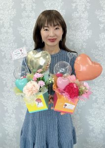 母の日バルーンボックスアレンジメント
