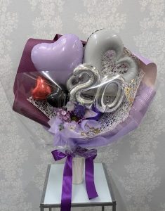 年祝い成人式２０数字の可愛くバルーン花束
